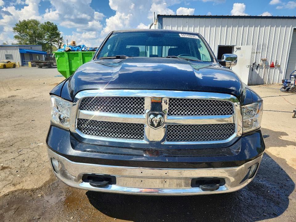 2018 RAM 1500 SLT 5