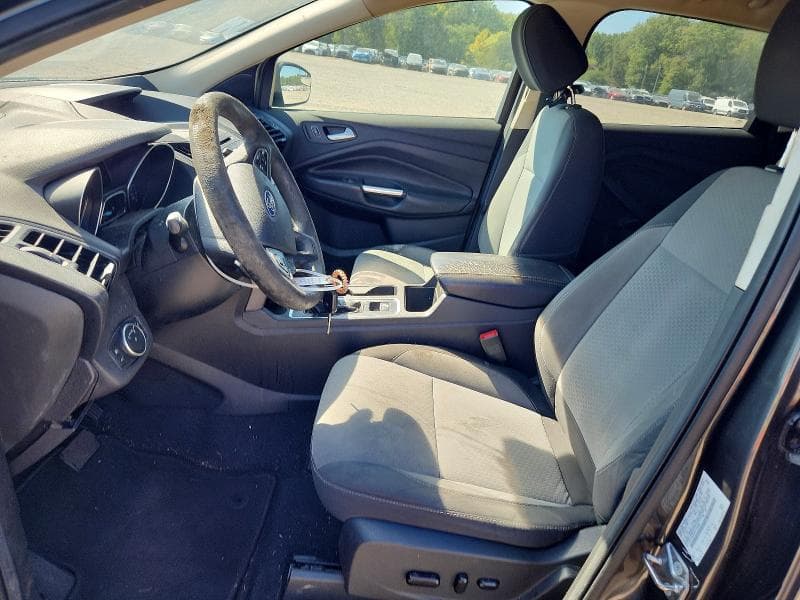 2017 FORD ESCAPE SE 7