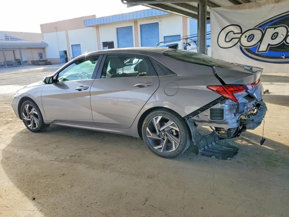 2025 HYUNDAI ELANTRA LIMITED 2