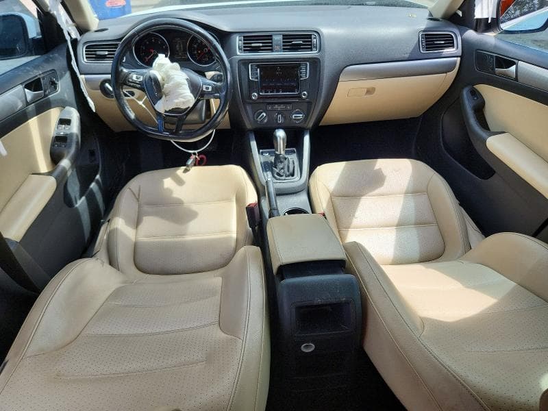 2017 VOLKSWAGEN JETTA SE 8
