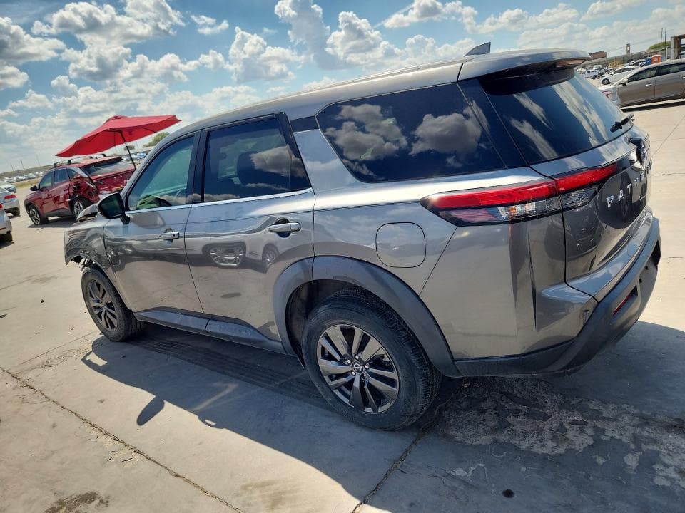 2022 NISSAN PATHFINDER S 2