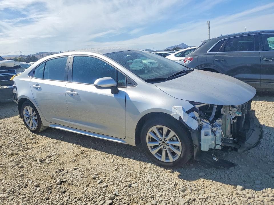 2025 TOYOTA COROLLA LE 4