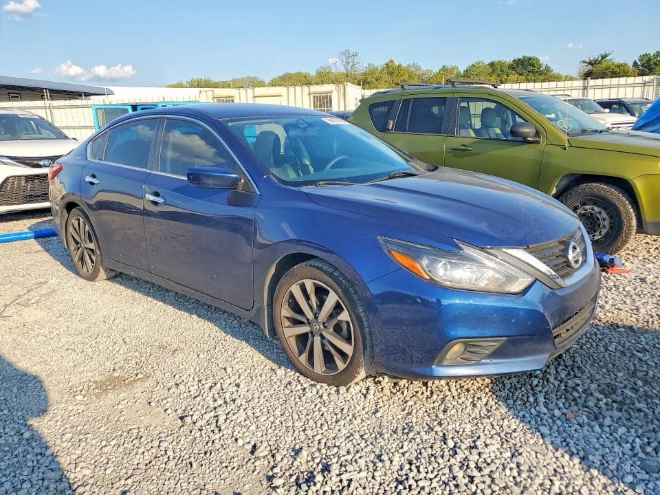 2017 NISSAN ALTIMA 2.5 SR 4