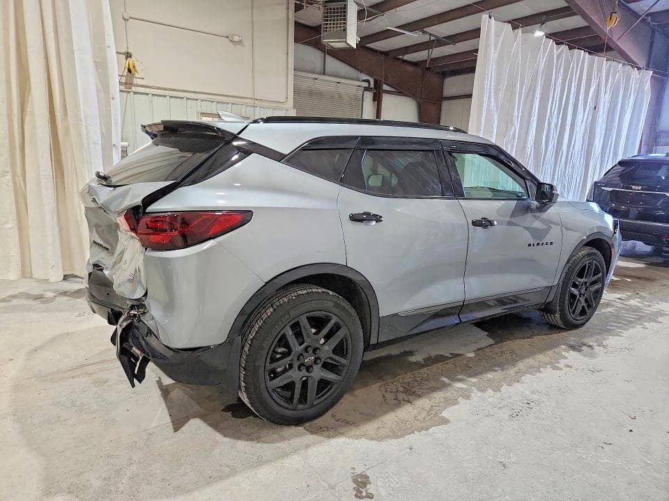 2023 CHEVROLET BLAZER RS 3