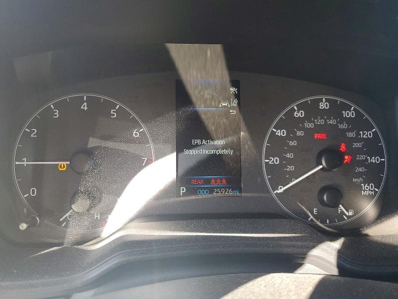2025 TOYOTA COROLLA LE 9