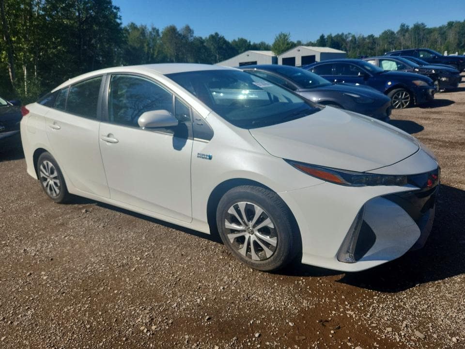 2021 TOYOTA PRIUS PRIME LE 4