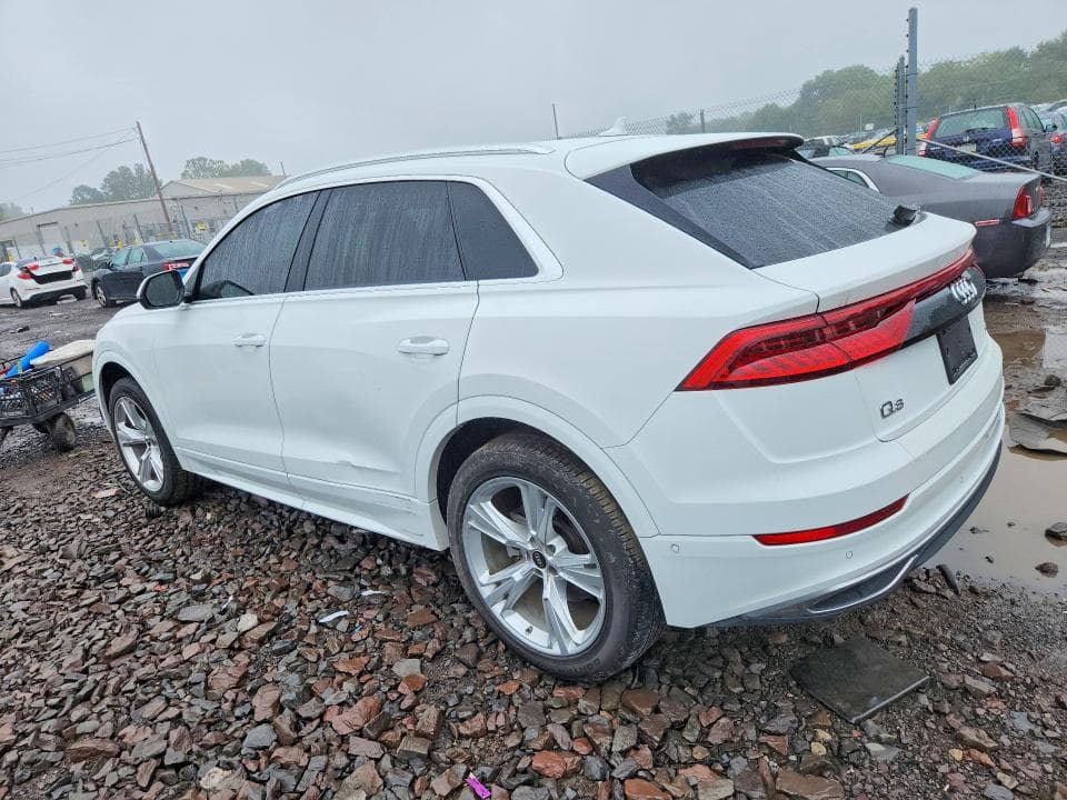 2022 AUDI Q8 PREMIUM PLUS 2