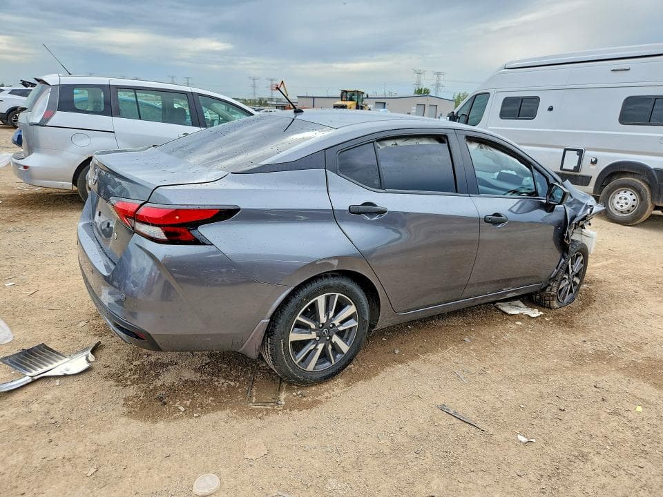 2024 NISSAN VERSA S 3