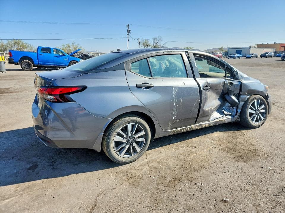 2024 NISSAN VERSA S 3