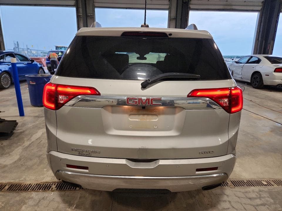 2019 GMC ACADIA DENALI 6