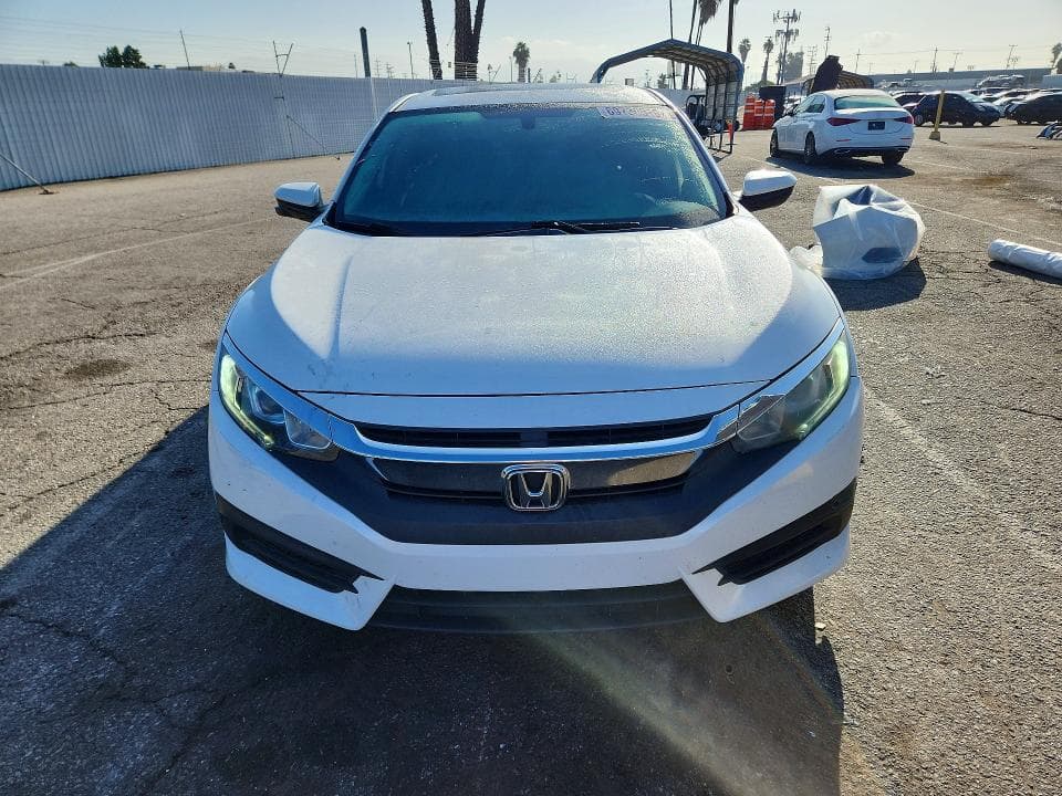 2018 HONDA CIVIC EX 5