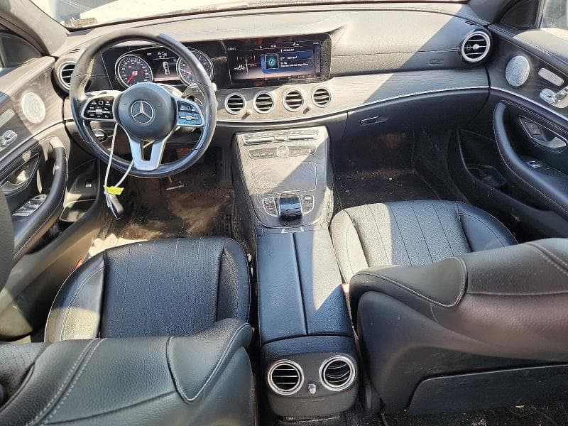 2019 MERCEDES-BENZ E 300 4MATIC 8