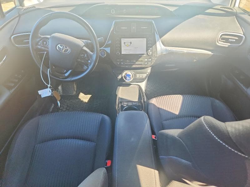 2021 TOYOTA PRIUS PRIME LE 8