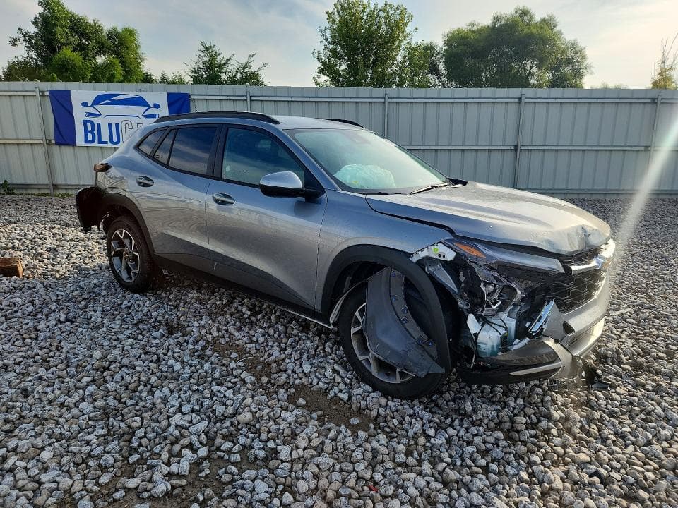 2026 CHEVROLET TRAX 1LT 4