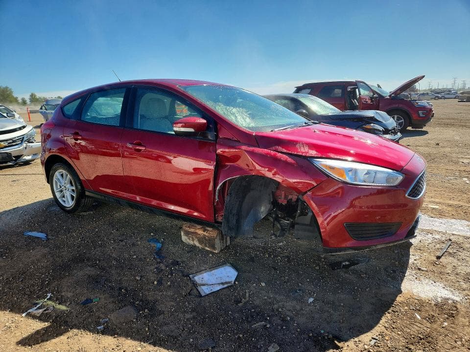 2017 FORD FOCUS SE 4