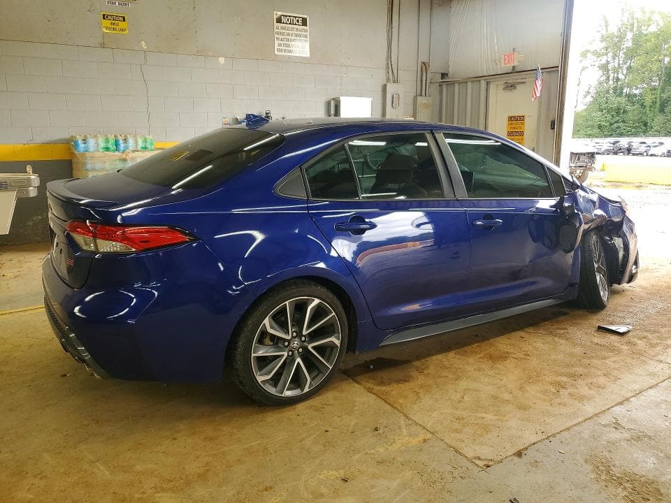 2021 TOYOTA COROLLA SE 3