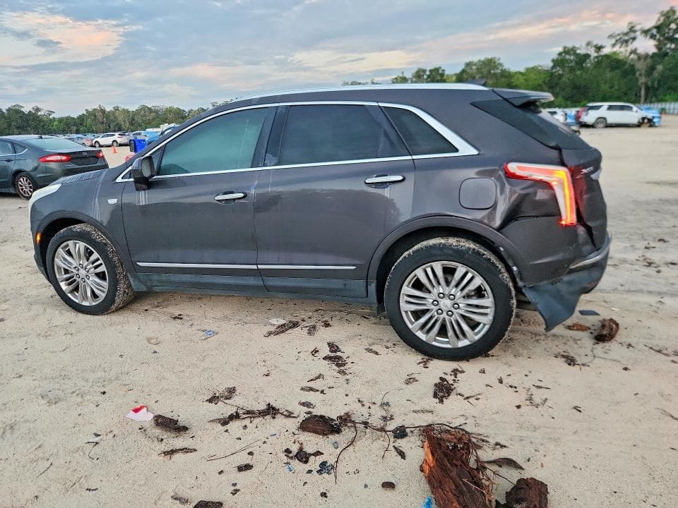 2018 CADILLAC XT5 PREMIUM LUXURY 2