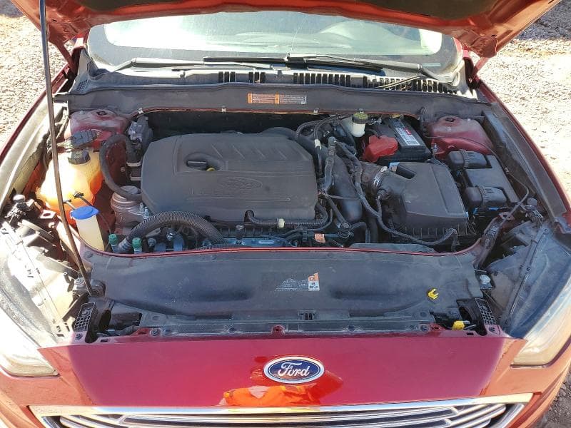 2017 FORD FUSION SE 11