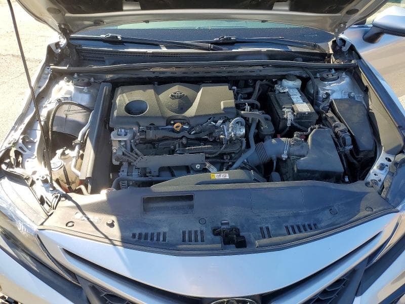 2021 TOYOTA CAMRY SE 11