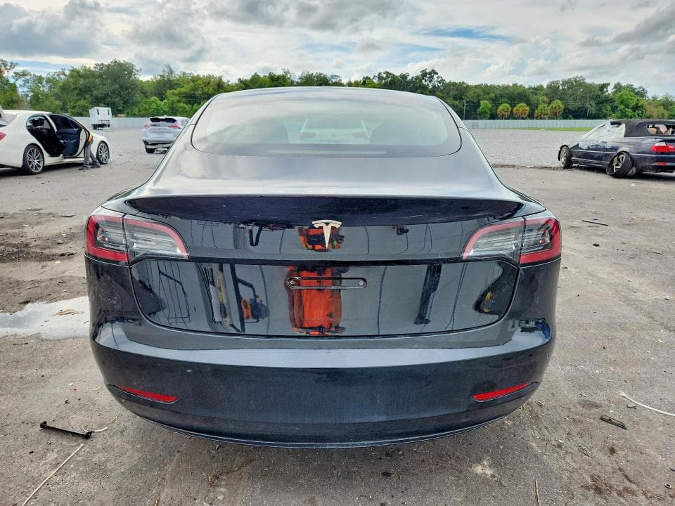 2023 TESLA MODEL 3 6
