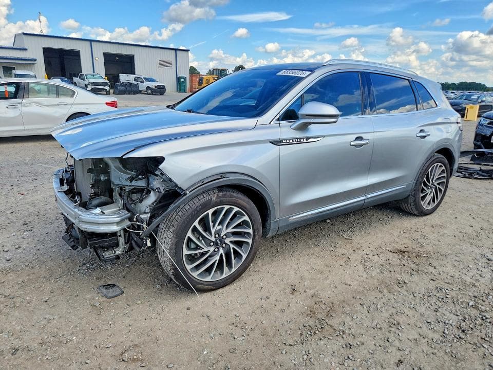 2020 LINCOLN NAUTILUS RESERVE - 1