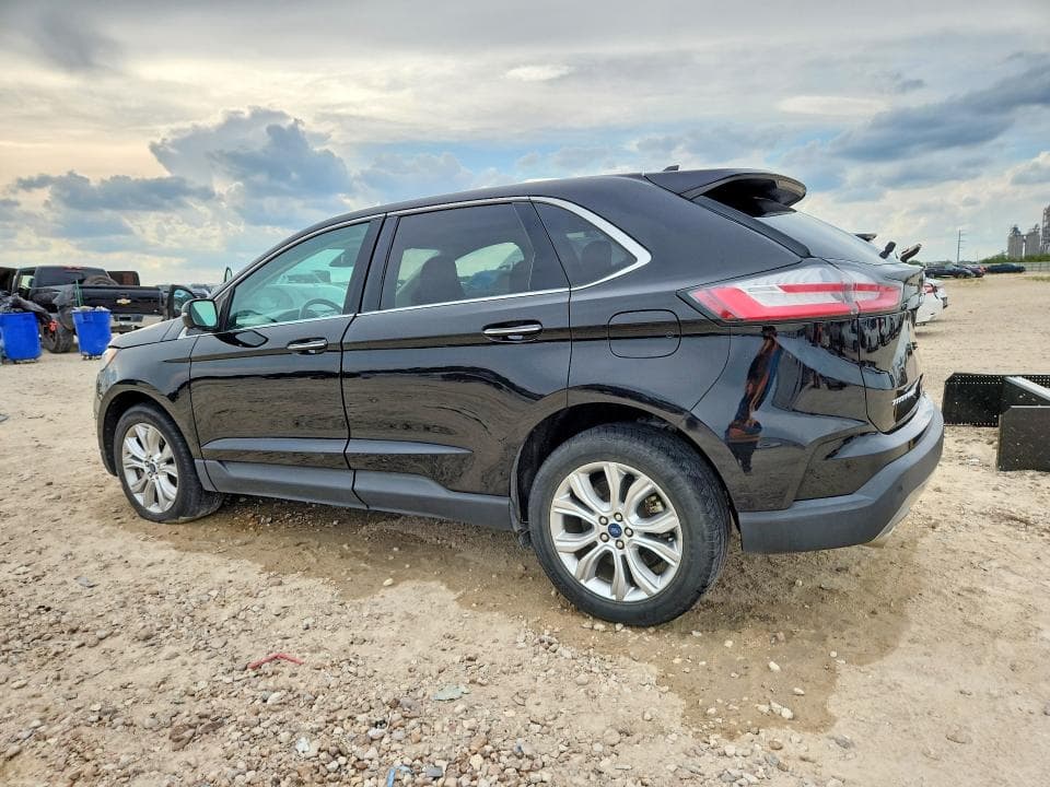 2022 FORD EDGE TITANIUM 2