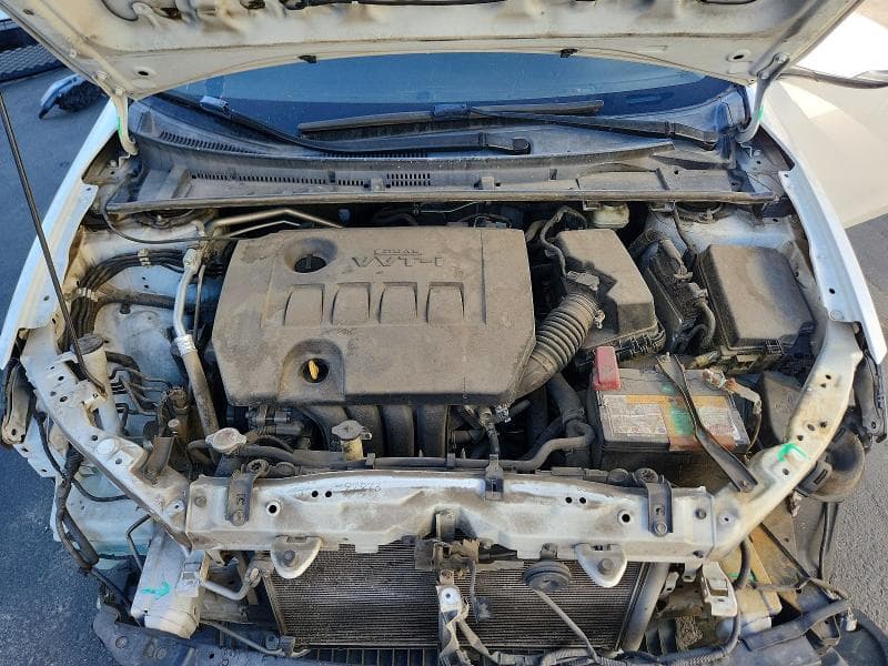2017 TOYOTA COROLLA SE 11