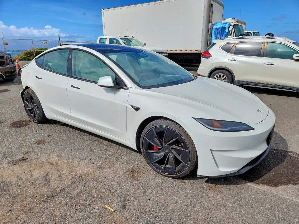 2024 TESLA MODEL 3 4