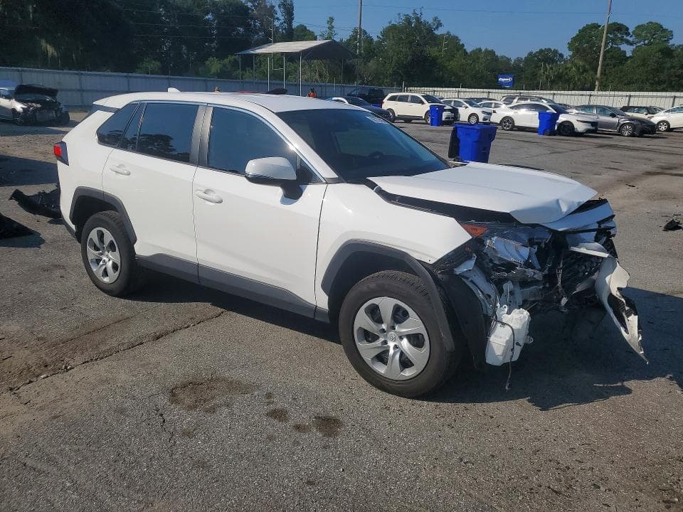 2022 TOYOTA RAV4 LE 4
