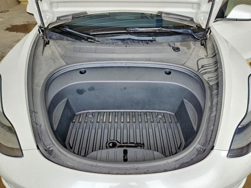 2023 TESLA MODEL 3 11