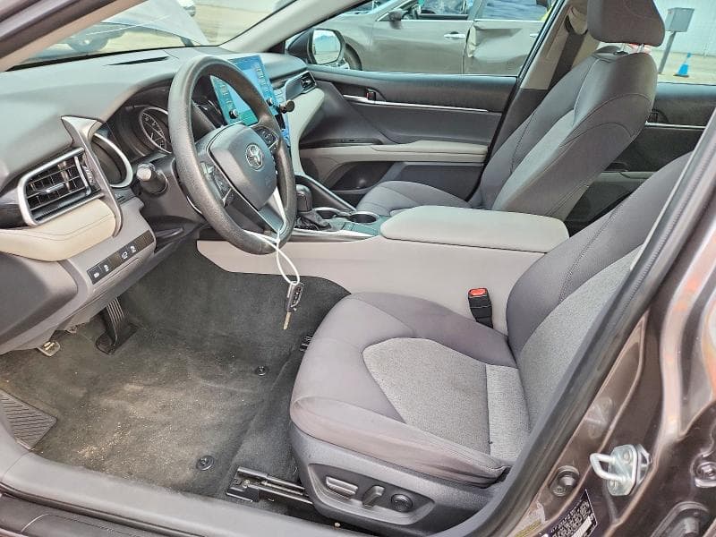 2022 TOYOTA CAMRY LE 7