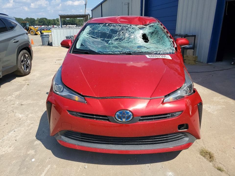 2020 TOYOTA PRIUS LE 5