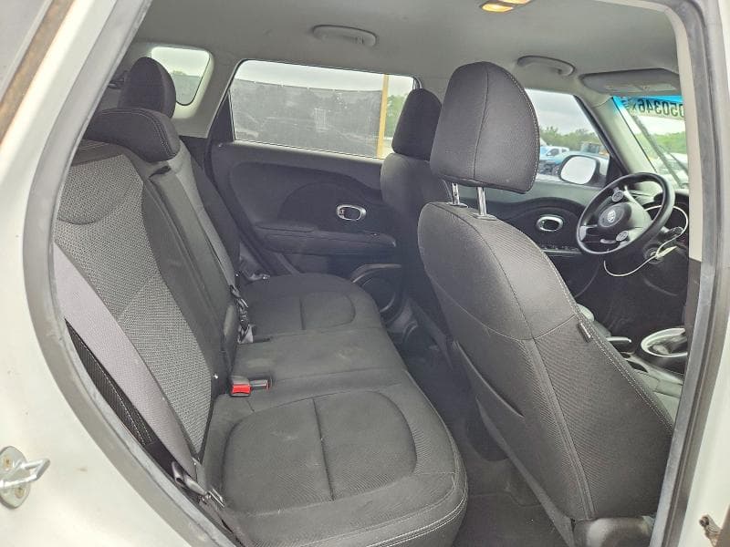 2018 KIA SOUL + 11