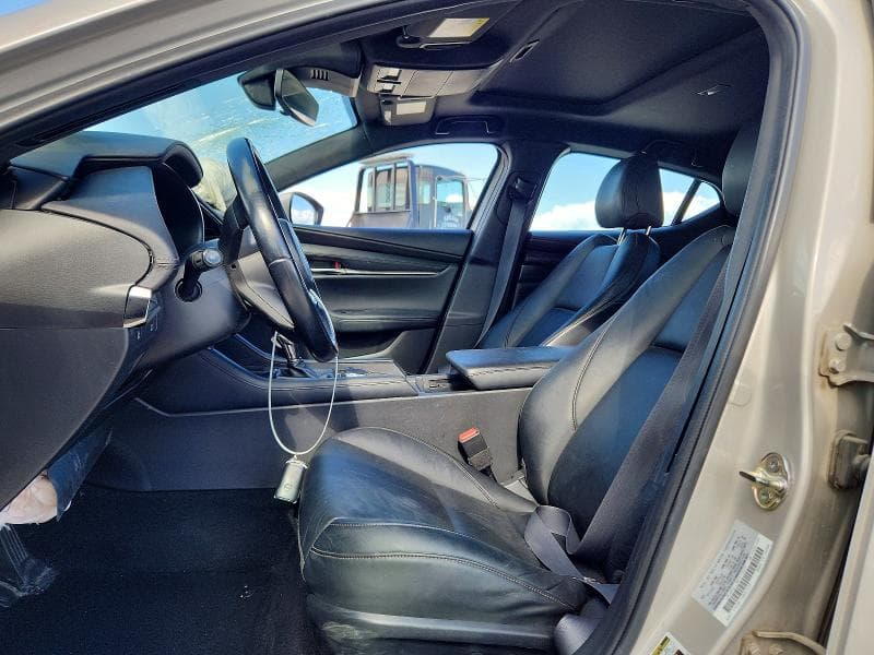 2022 MAZDA 3 PREFERRED 7