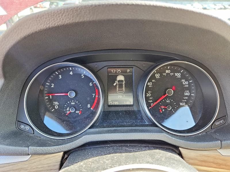 2018 VOLKSWAGEN PASSAT SE 9