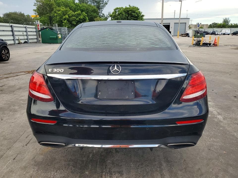 2018 MERCEDES-BENZ E 300 6