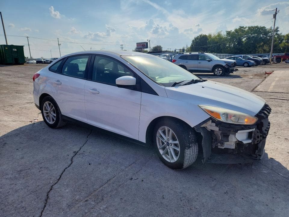 2018 FORD FOCUS SE 4