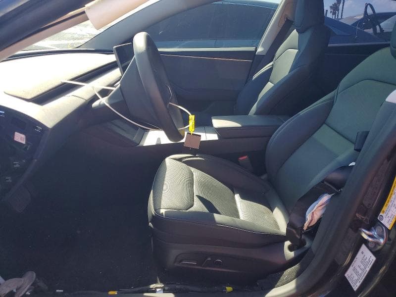 2025 TESLA MODEL 3 7