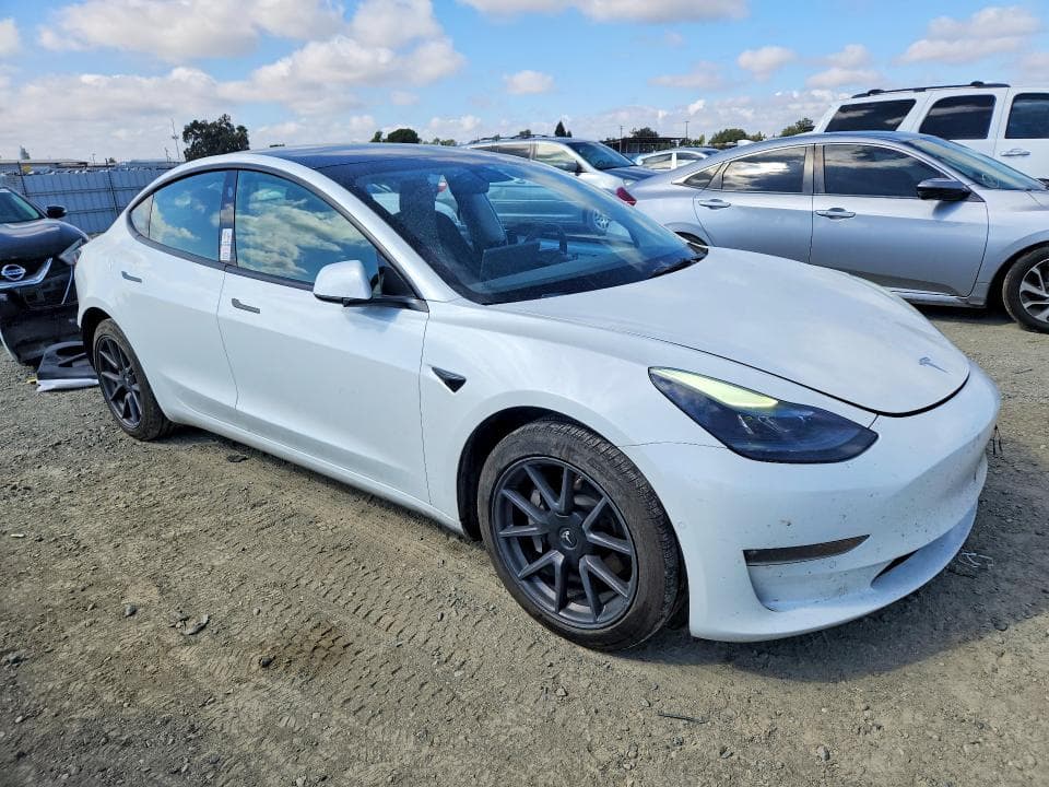 2022 TESLA MODEL 3 4