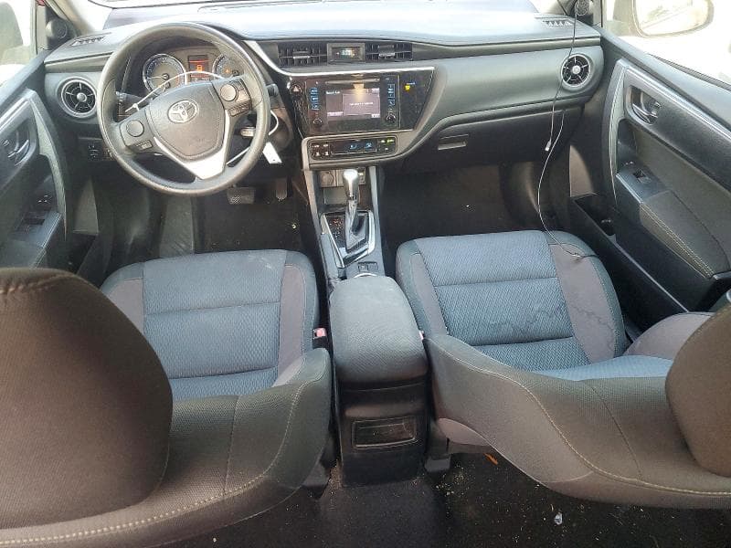 2019 TOYOTA COROLLA LE 8