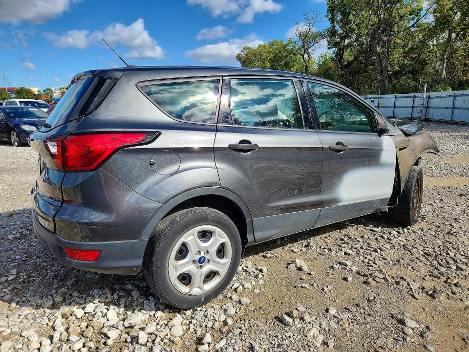2019 FORD ESCAPE S 3