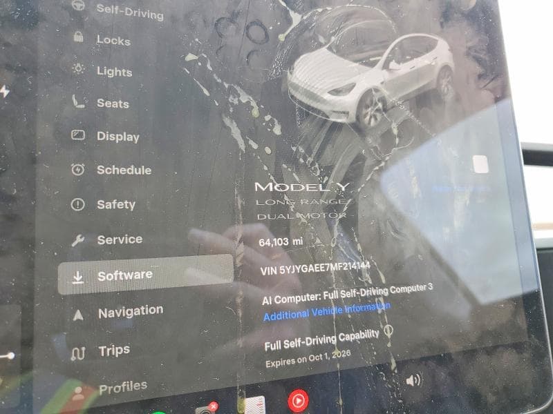 2021 TESLA MODEL Y 9