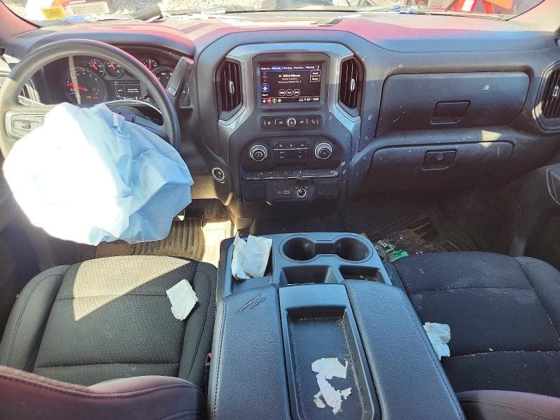 2023 CHEVROLET SILVERADO K1500 8