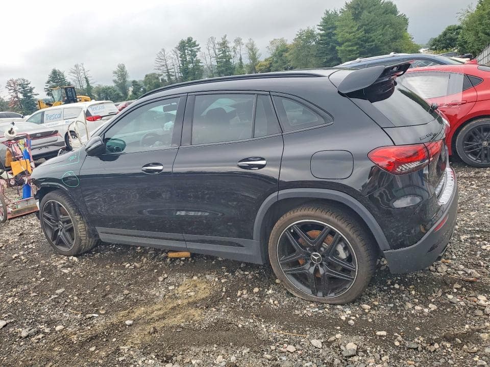 2023 MERCEDES-BENZ GLA 35 AMG 2