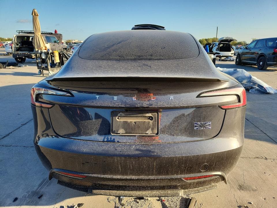 2024 TESLA MODEL 3 6