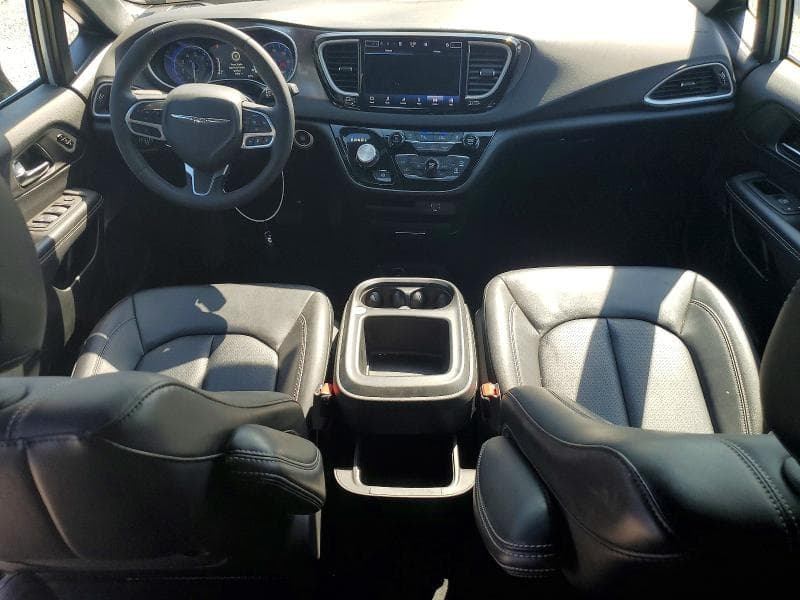 2026 CHRYSLER PACIFICA SELECT 8