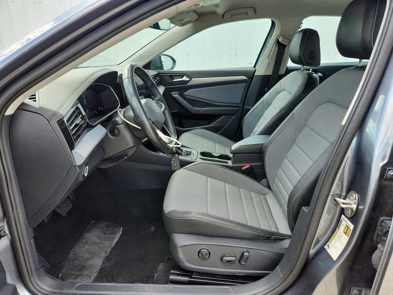 2025 VOLKSWAGEN JETTA SE 7