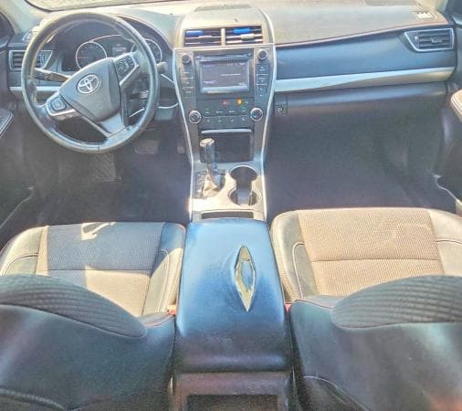 2017 TOYOTA CAMRY SE 8