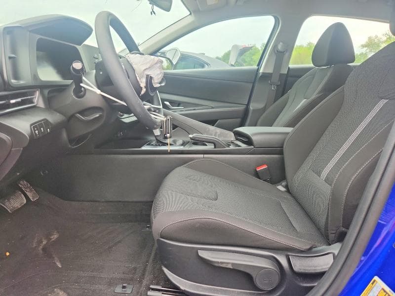 2026 HYUNDAI ELANTRA SE 7