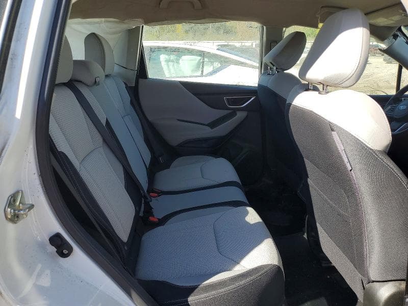 2021 SUBARU FORESTER 11